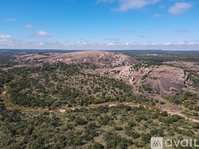 New Braunfels House: 2915 Whinchat