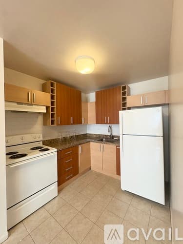 Chicago Apartment: 4278 N Hazel St