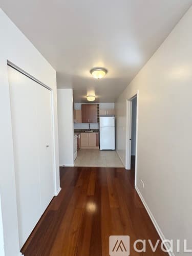 Chicago Apartment: 4278 N Hazel St