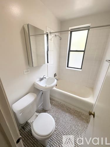 Chicago Apartment: 4278 N Hazel St