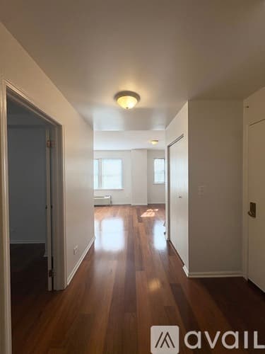 Chicago Apartment: 4278 N Hazel St