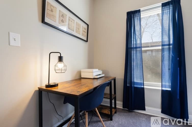 Chicago Apartment: 6145 S Eberhart Ave