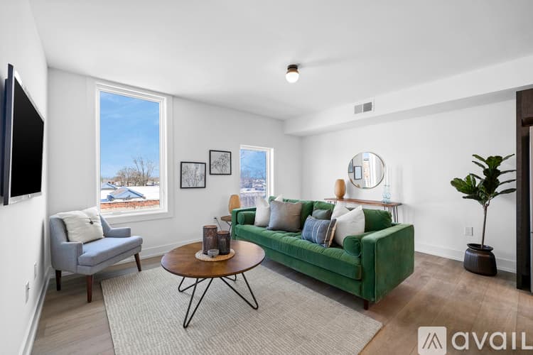 Philadelphia Apartment: 5200 Chester Ave