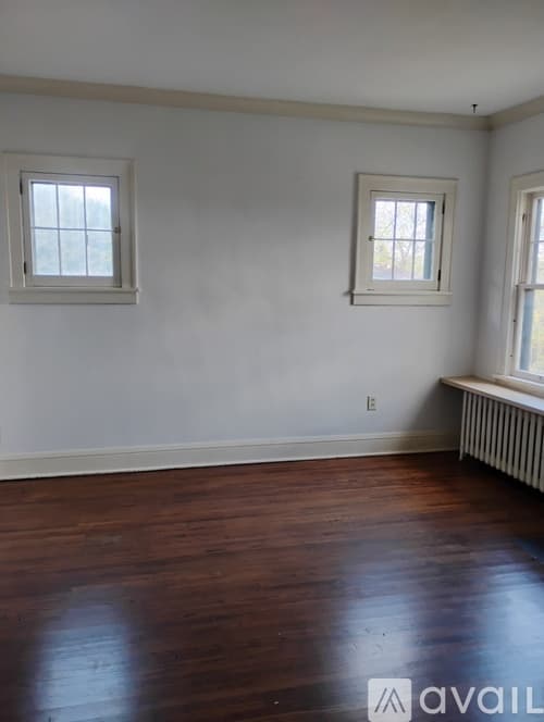 Minneapolis Apartment: 1007 Kenwood Pkwy