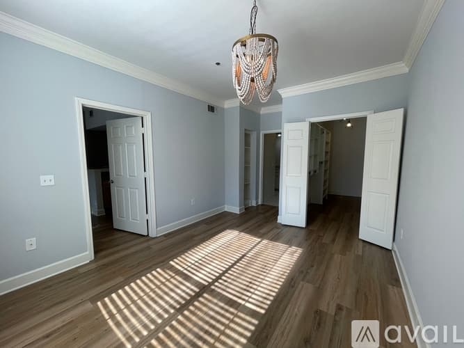 Brookhaven Condo: 3777 Peachtree Rd NE