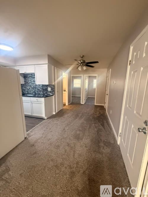 Circleville Apartment: 121 W Ohio St