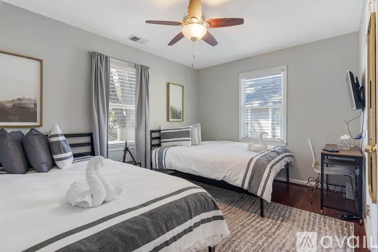 Atlanta Apartment: 815 Verner St NW