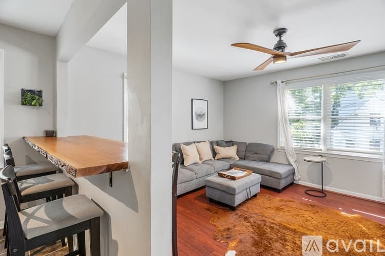 Atlanta Apartment: 815 Verner St NW