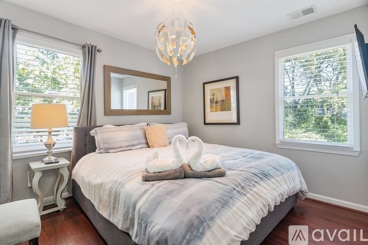 Atlanta Apartment: 815 Verner St NW