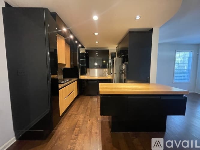Atlanta Condo: 1513 Mc Gill Park Ave NE
