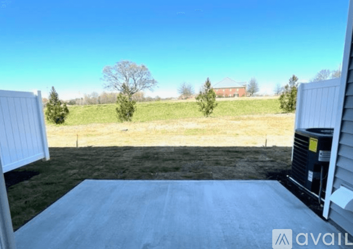 Greer Townhome: 4 Outback Drive