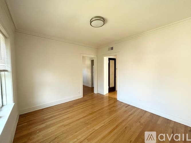 Chicago Apartment: 7250 N Hamilton Ave