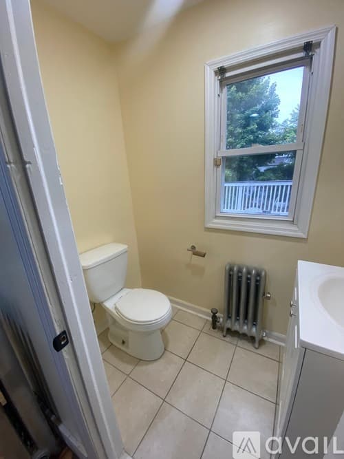 West Orange House: 38 Randolph Pl