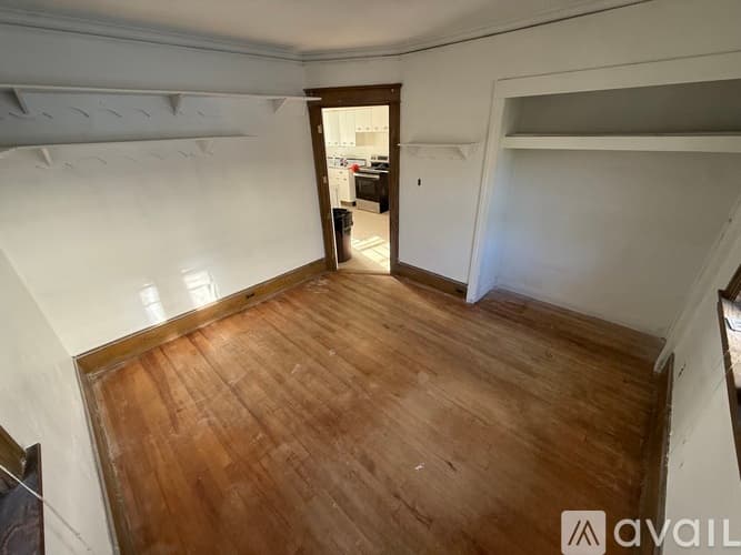 Worcester Apartment: 10 Underwood Street