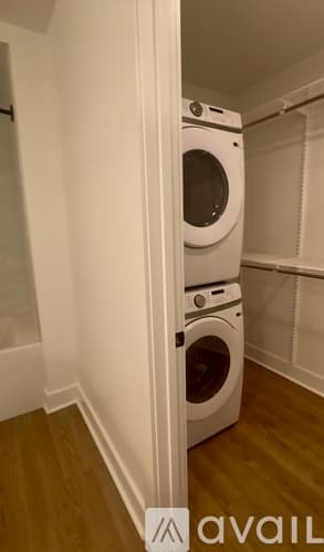 Tampa Apartment: 5451 Bay Center Dr