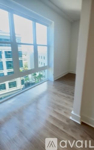 Tampa Apartment: 5451 Bay Center Dr