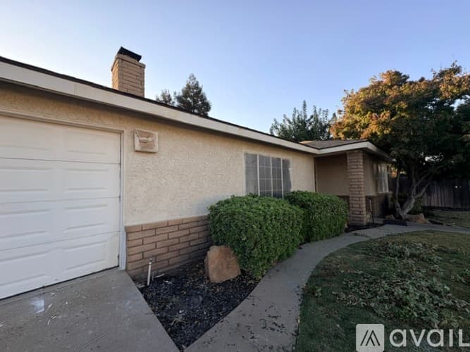 Madera House: 224 Sundance Lane