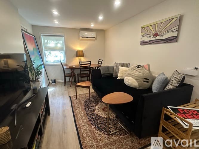 Atlanta Apartment: 1100 Burton Drive Northeast