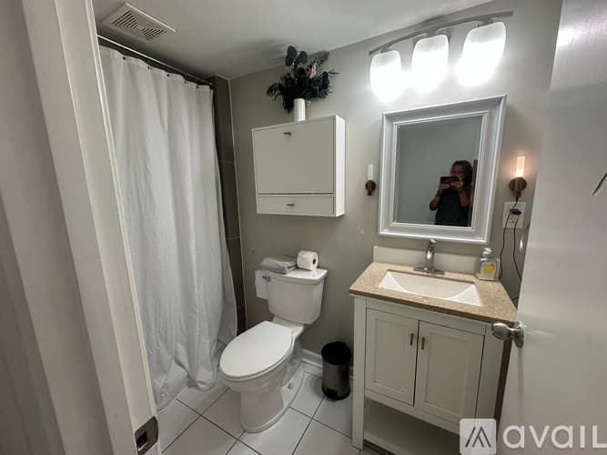Atlanta Apartment: 1100 Burton Drive Northeast