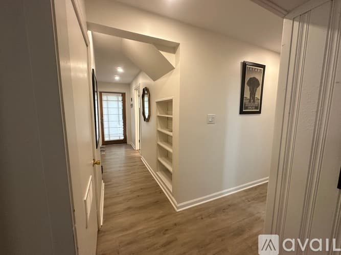 Atlanta Apartment: 1100 Burton Drive Northeast