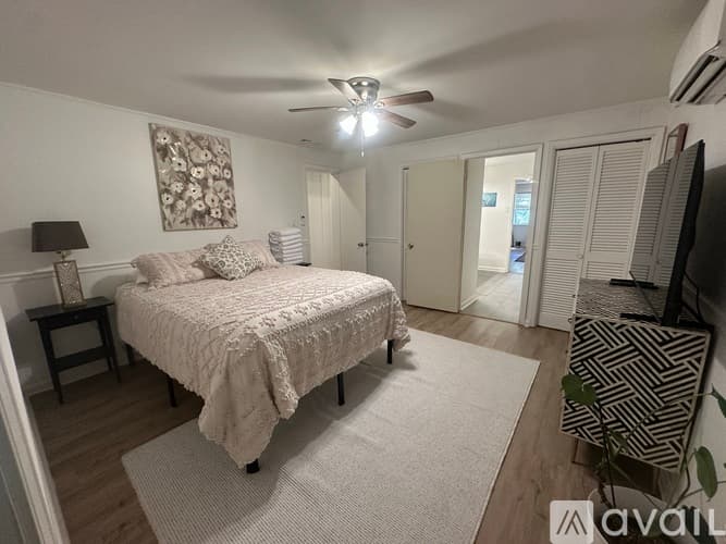 Atlanta Apartment: 1100 Burton Drive Northeast