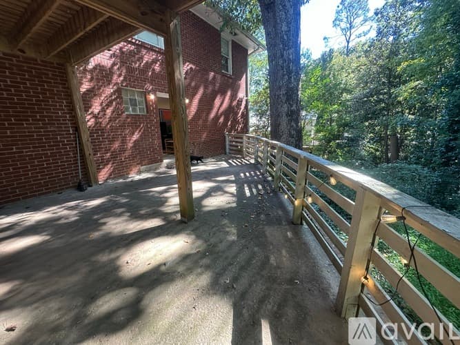 Atlanta Apartment: 1100 Burton Drive Northeast