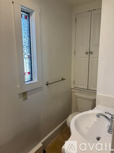 Lancaster Apartment: 2206 Wood Street