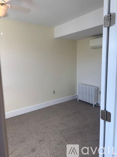 Lancaster Apartment: 2206 Wood Street