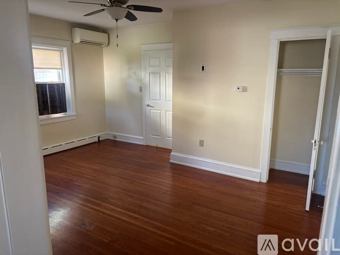 Lancaster Apartment: 2206 Wood Street