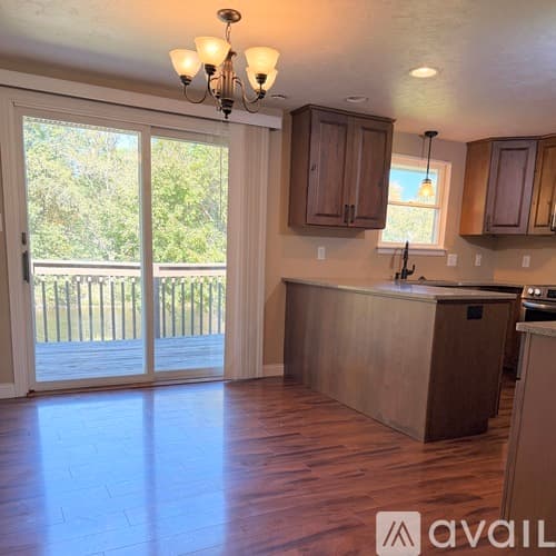 Mapleton House: 9925 West Buckhaven Court