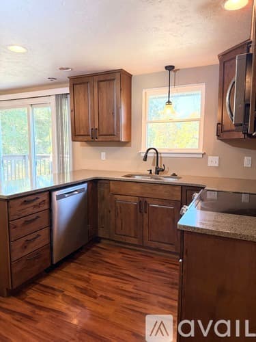 Mapleton House: 9925 West Buckhaven Court