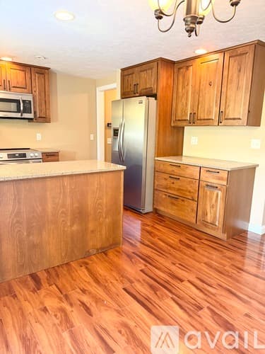 Mapleton House: 9925 West Buckhaven Court