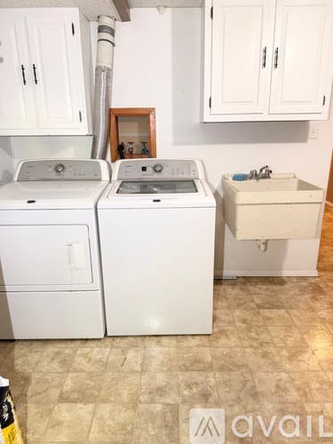 Mapleton House: 9925 West Buckhaven Court