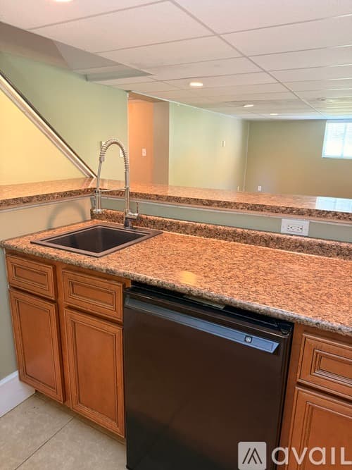 Mapleton House: 9925 West Buckhaven Court
