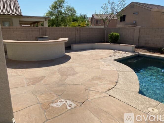 Maricopa House: Arizona Ave
