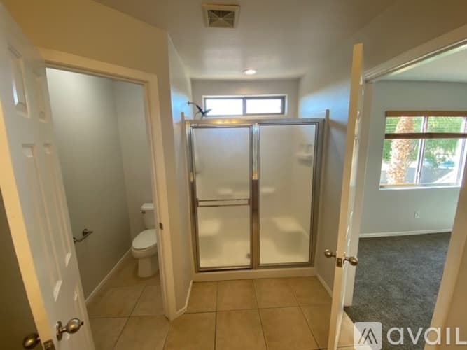 Maricopa House: Arizona Ave