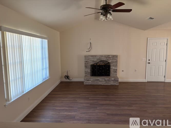 Madera House: 224 Sundance Lane