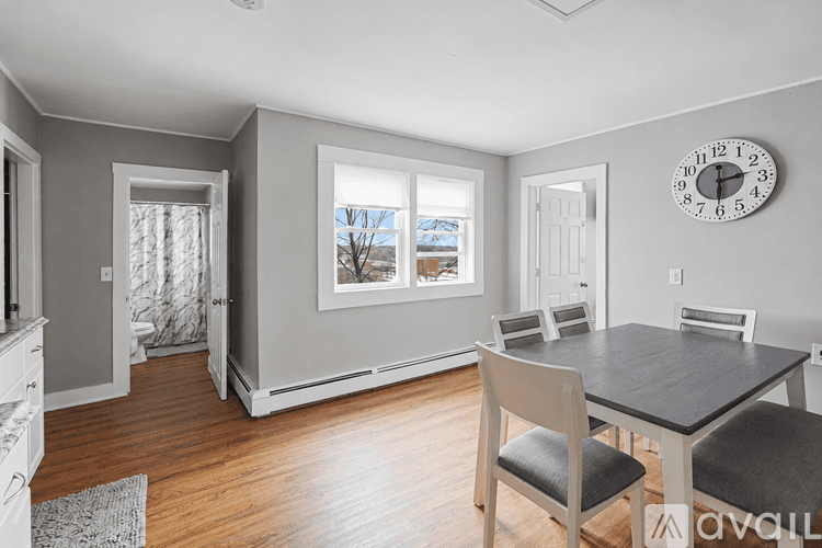 Fitchburg Apartment: 29 Mount Vernon Street