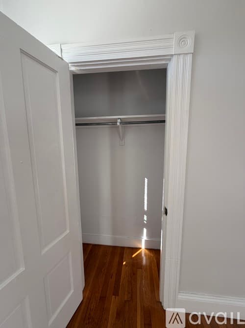 West Warwick Apartment: 110 Wakefield Street