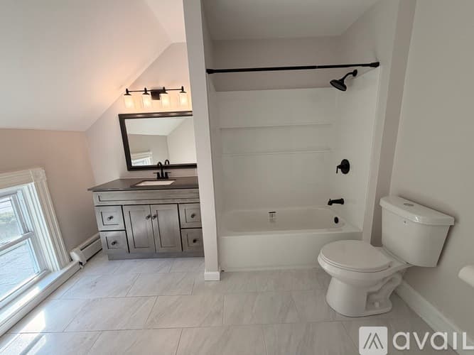 West Warwick Apartment: 110 Wakefield Street