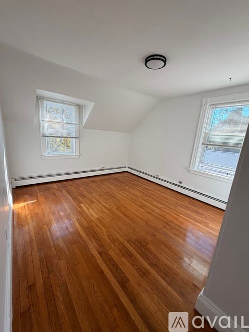 West Warwick Apartment: 110 Wakefield Street