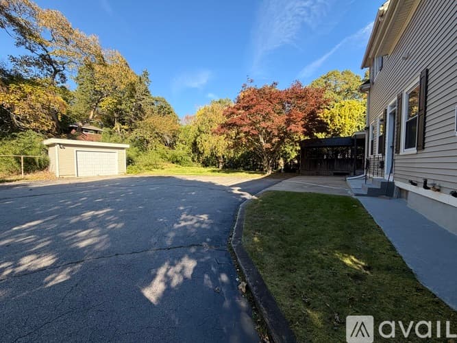 West Warwick Apartment: 110 Wakefield Street