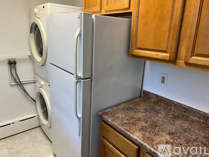 Meriden Apartment: 114 Main Street