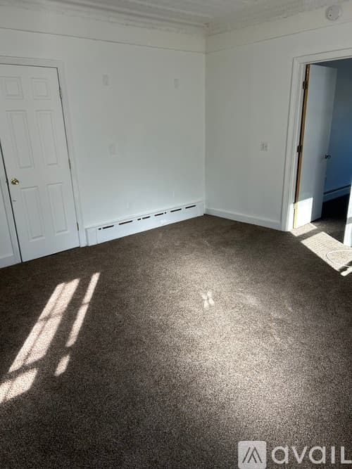 Meriden Apartment: 114 Main Street