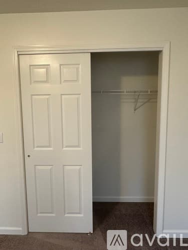 Waterford Townhome: 34 Circuit Street