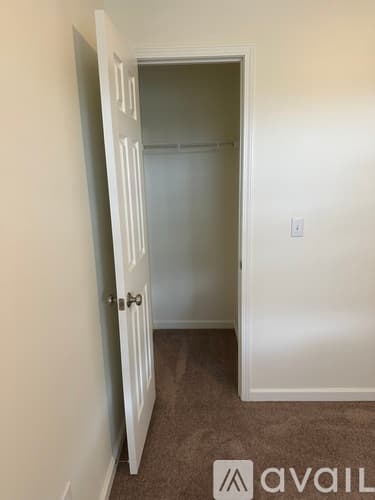 Waterford Townhome: 34 Circuit Street