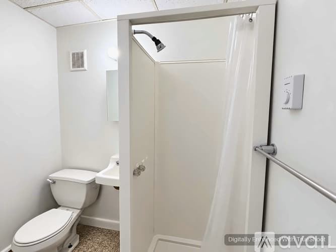 Boston Apartment: 405 Beacon St