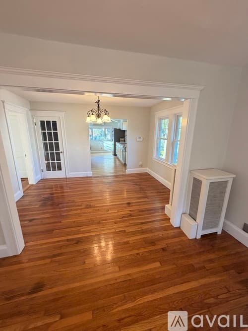 Boston House: 84 Baker Street