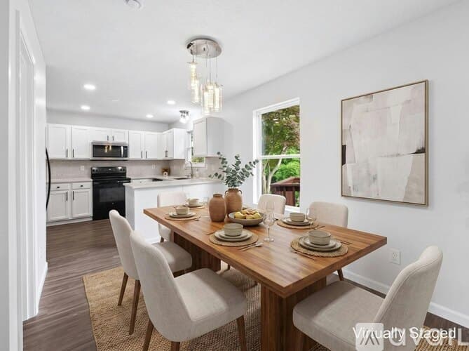 Grove City House: 2080 Sondra Ln