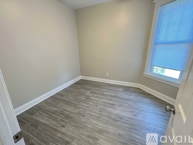Chicago Apartment: 8003 South Houston Avenue